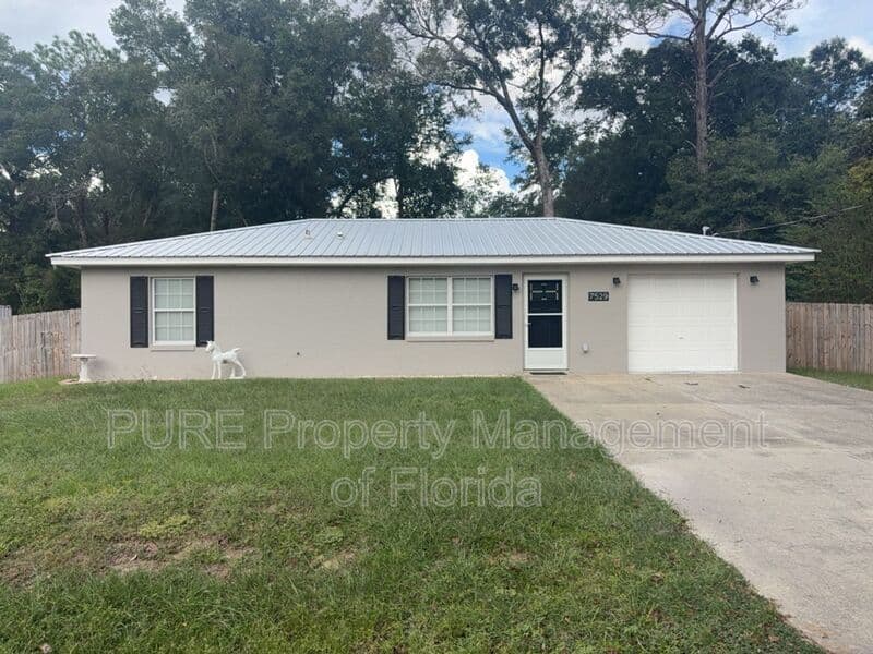 Ocala House: 7529 SW 78th Place