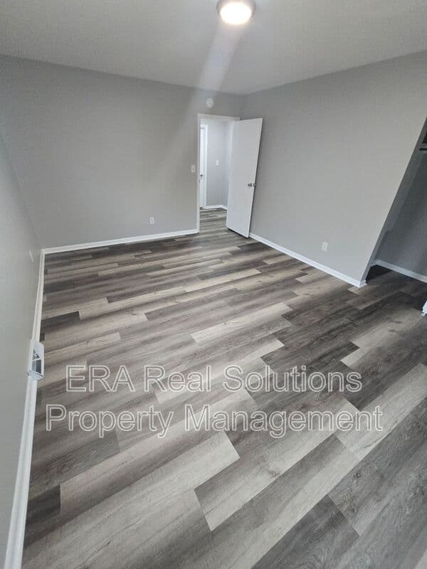 Columbus Condo: 852 S Roys Ave