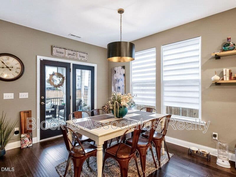 Youngsville House: 405 Hickory Run Lane