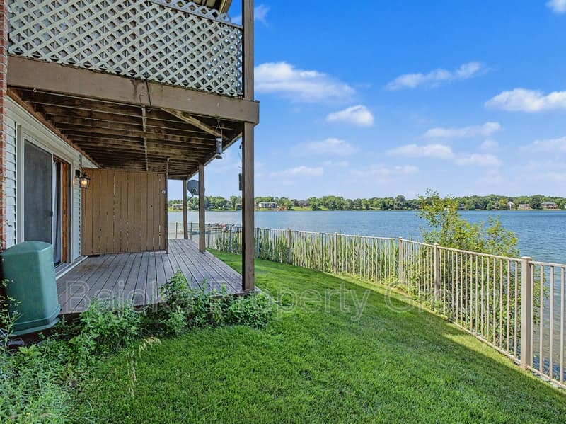 Bloomfield Hills Condo: 1974 Klingensmith Road
