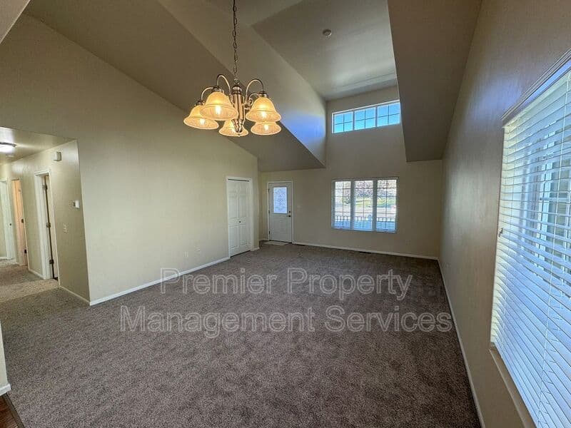 Billings House: 3413 Lucky Penny Ln.