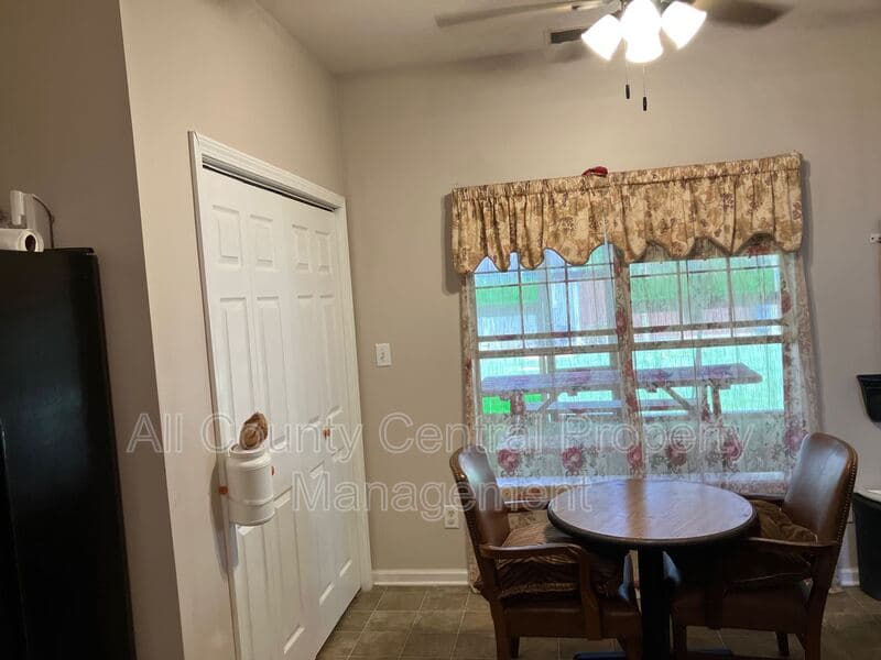 Bessemer House: 5140 CandleBrook Terrace