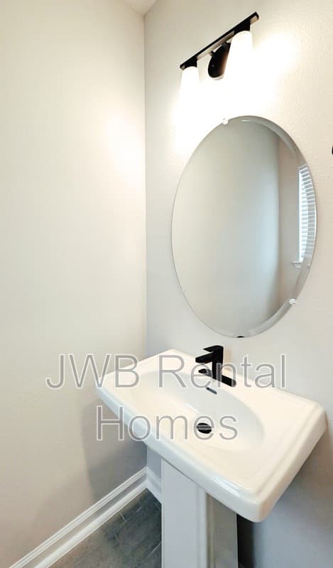 Jacksonville Townhome: 162 Barstow Pl