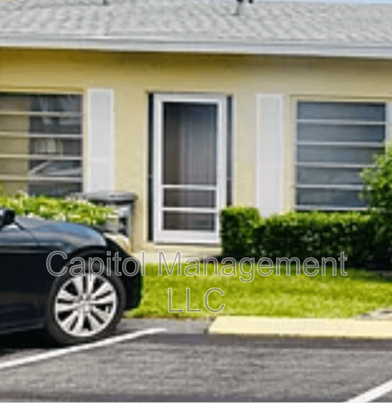 Delray Beach House: 13670 Via Flora