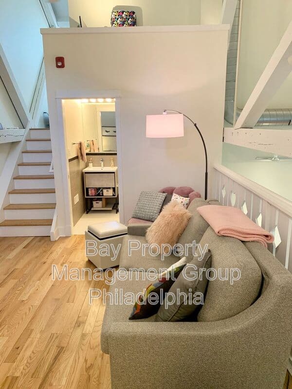 Wyndmoor Condo: 1400 E Willow Grove Ave