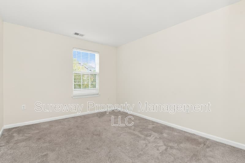 Hamilton Townhome: 1032 Lamberton St