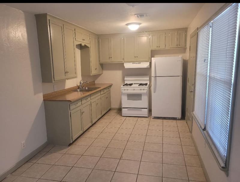 Oklahoma City House: 745 NW 89th St