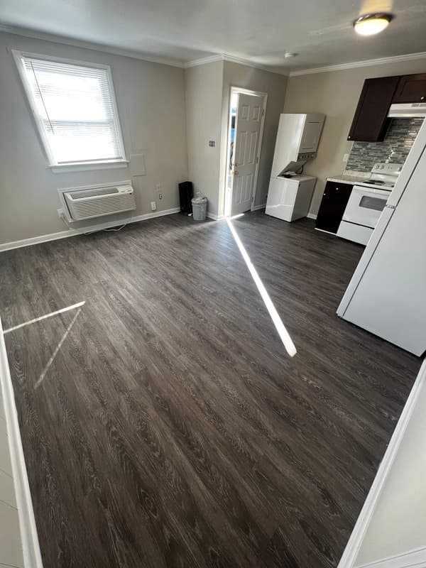 Richmond Condo: 2415 Alfalfa Ln