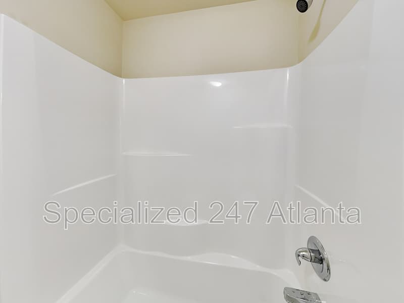 Lawrenceville House: 1324 Little Hampton Dr