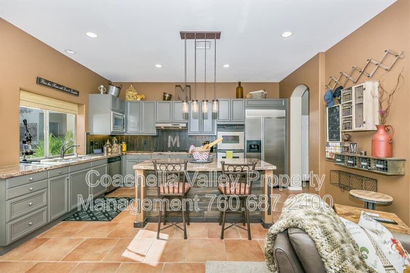Palm Desert House: 26 Calle Lantana