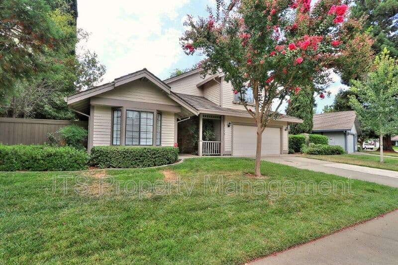 Gold River House: 2173 Roaring Camp Drive
