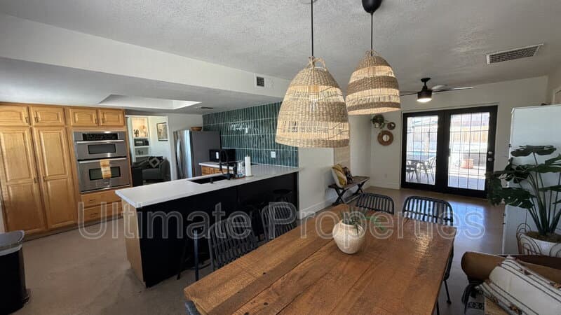 Phoenix House: 1715 W Marco Polo Rd