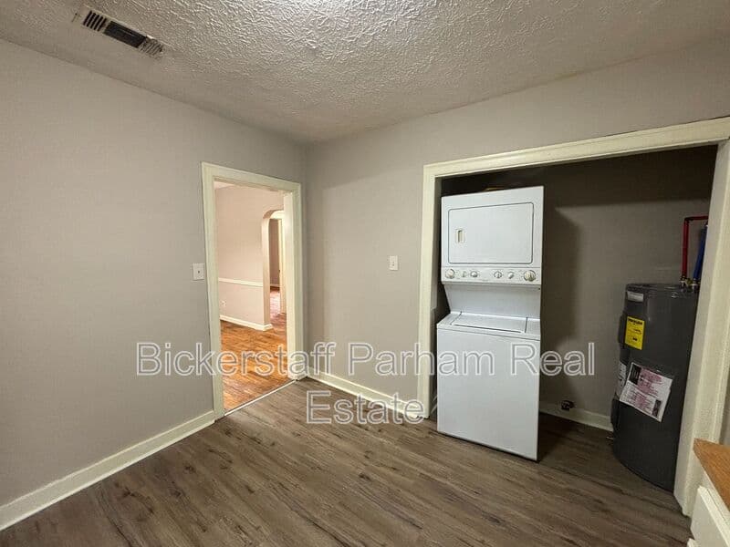 Columbus Condo: 3623 Fifteenth Avenue