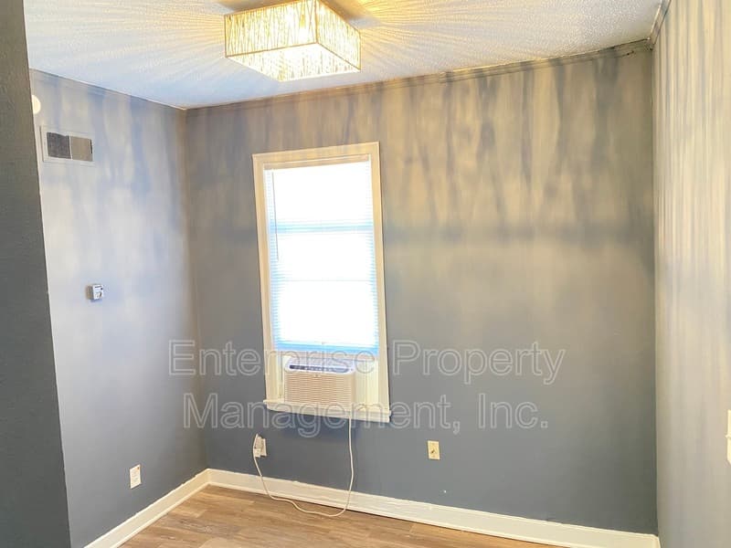 Memphis Condo: 1111 North Parkway