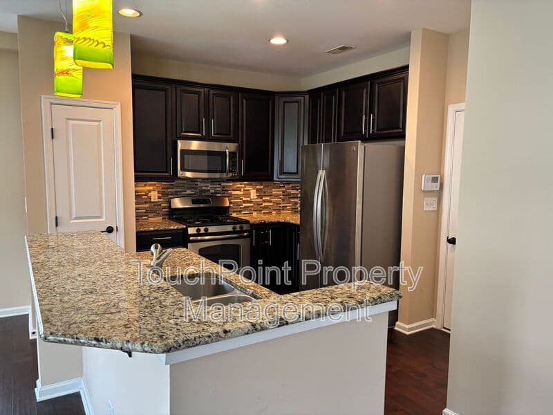 Charlotte Townhome: 16324 Magnolia Woods Lane