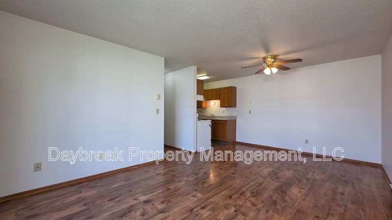 Moorhead Condo: 2408 3rd Avenue North - 16