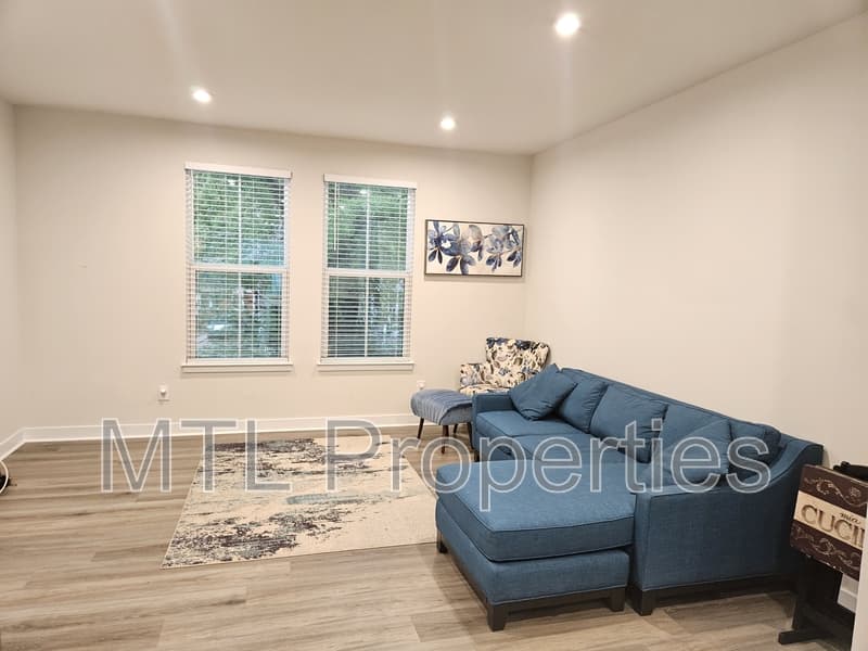 Charlotte Townhome: 3712 Ellington Street - 1