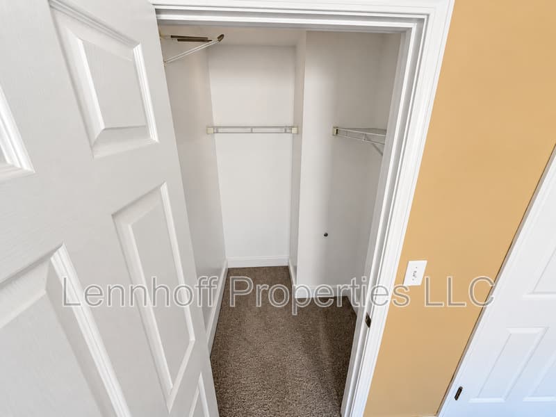 Salem Condo: 289 Essex Street - 305