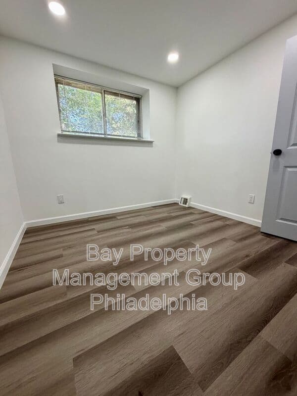 Philadelphia House: 1414 N 11th St