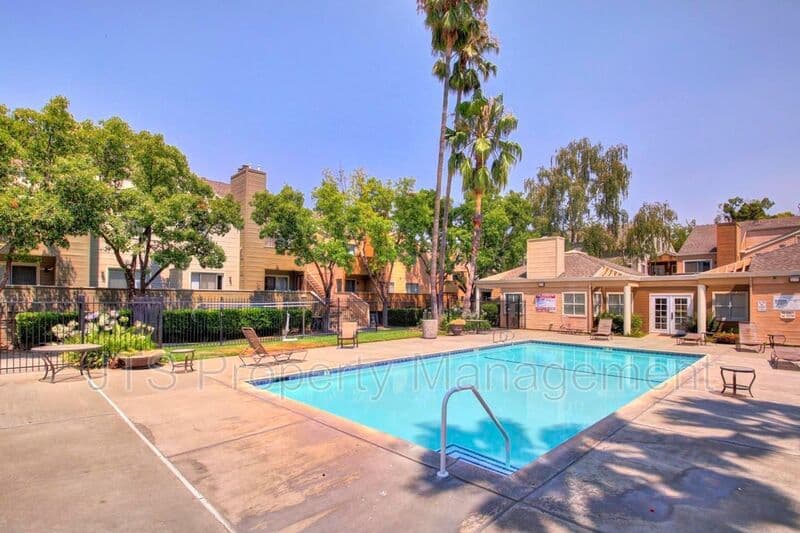 Sacramento Condo: 1019 Dornajo Way