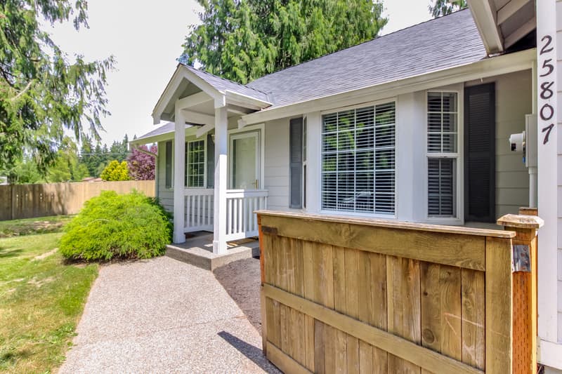 Graham Condo: 25807 87th Ave Ct E