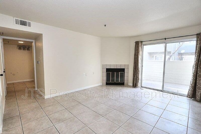 Sacramento Condo: 1019 Dornajo Way
