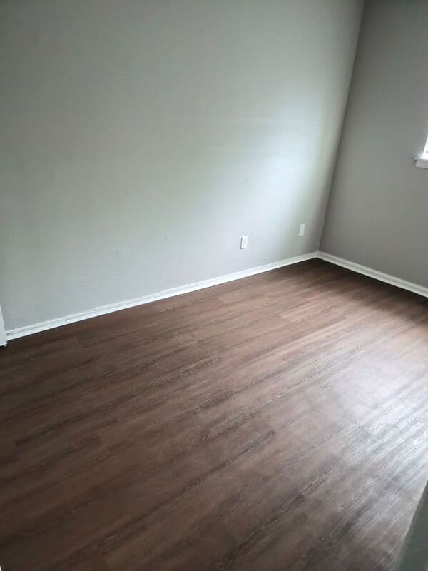 Memphis House: 2103-2107 Imogene St