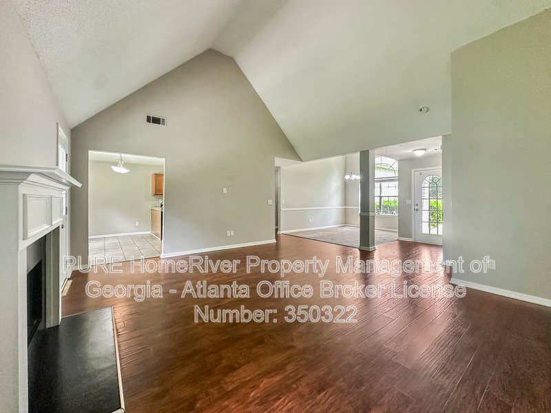 Mcdonough House: 1017 Maris Ln