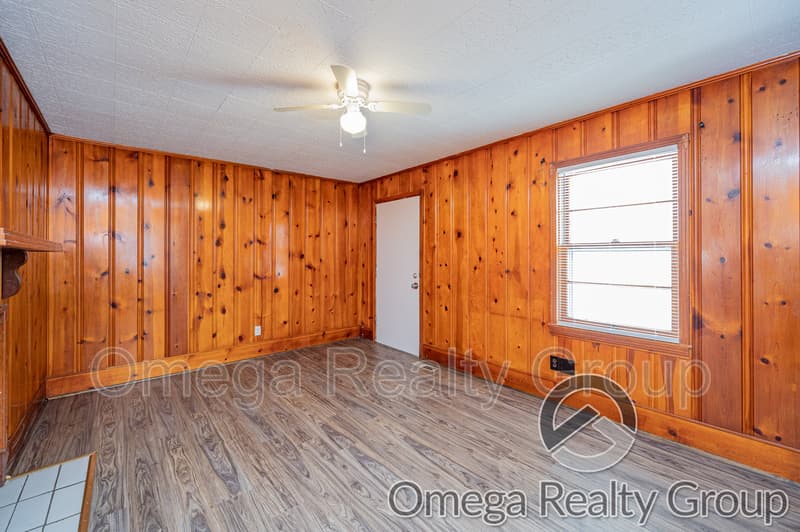 Huntsville House: 3920 Cypress Ave SW