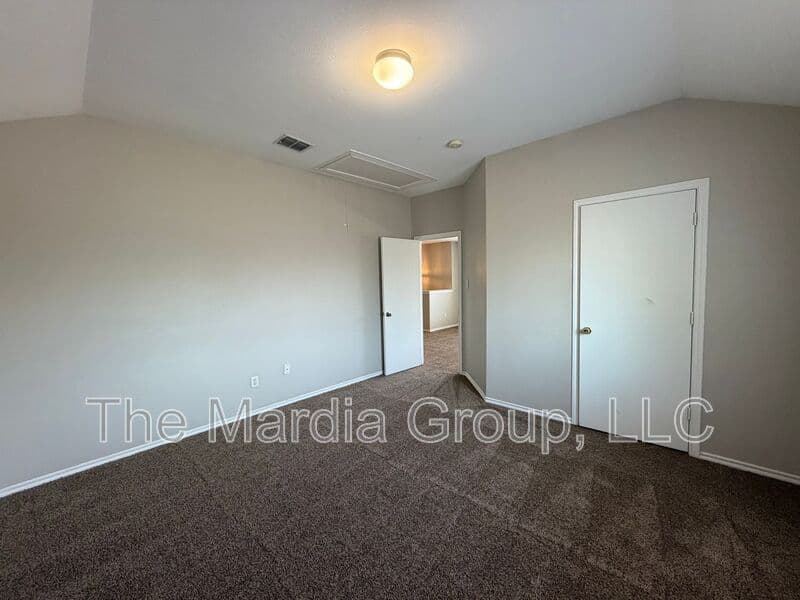 Ft. Worth House: 8512 Prairie Wind Trl