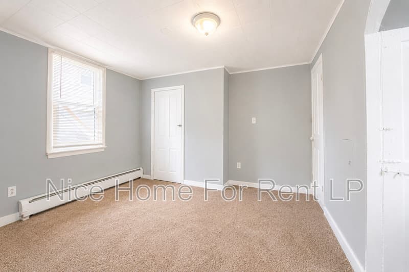 Mt. Holly Condo: 27 Pine St #1