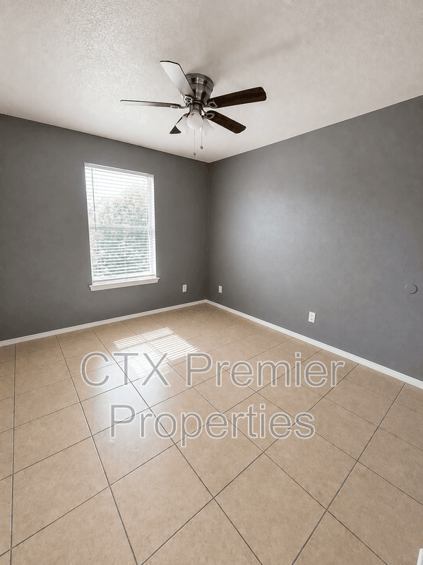 Killeen Condo: 1704 Spring Rose Circle - D