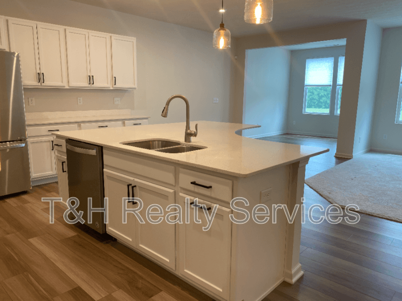 Fishers House: 14073 Tenbury Way