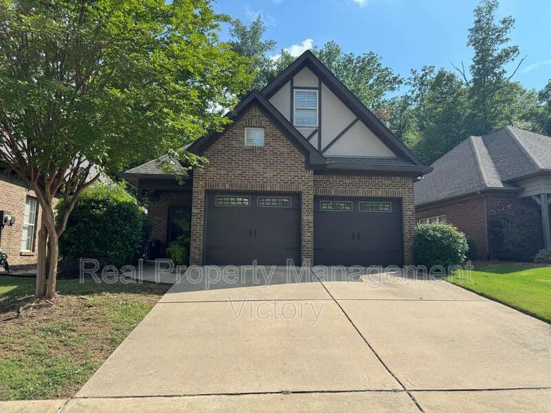 Birmingham House: 358 Kingston Circle