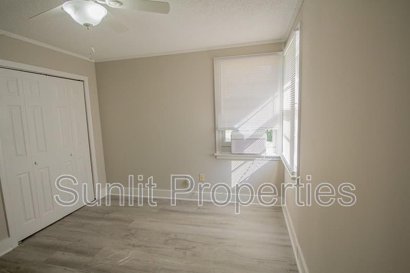 Athens House: 2590 Danielsville Rd