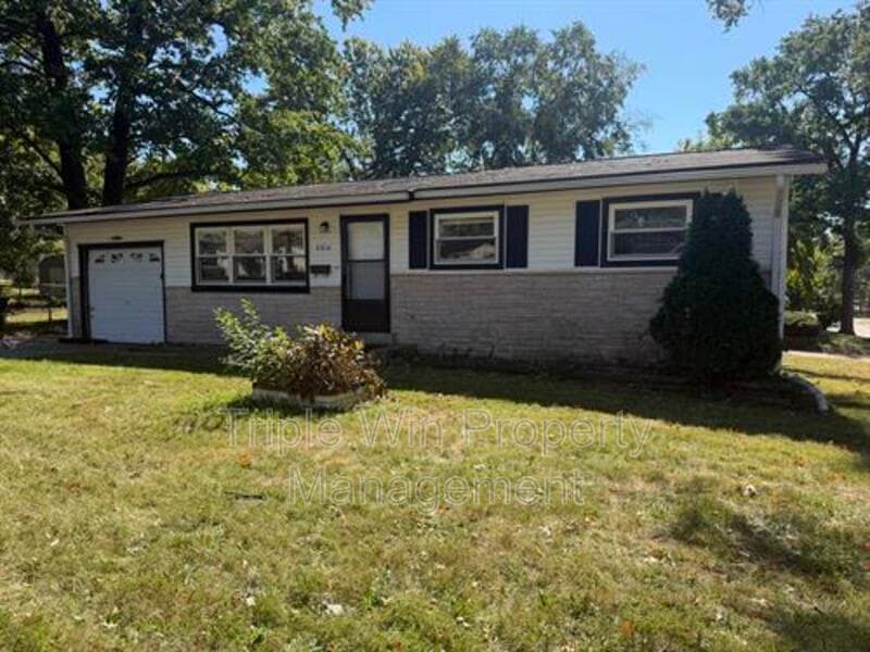 Hazlewood House: 8314 Richwood Ln.