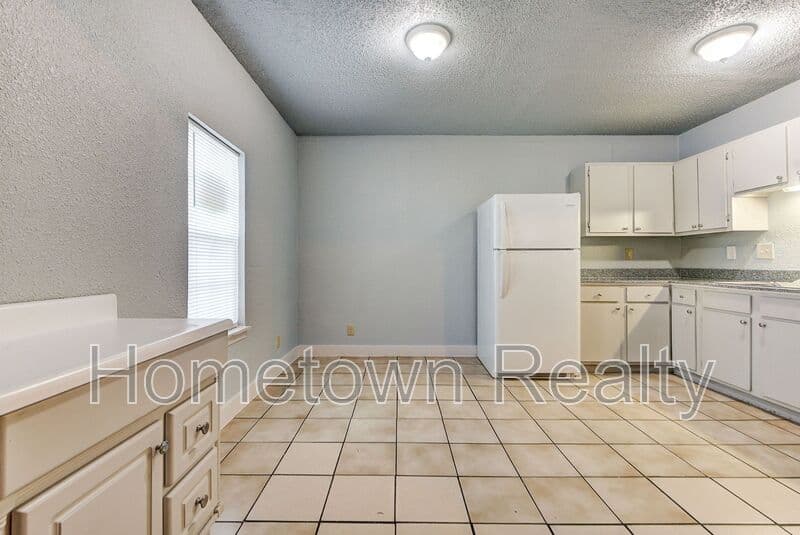 Oklahoma City House: 2114 N Bath Avenue