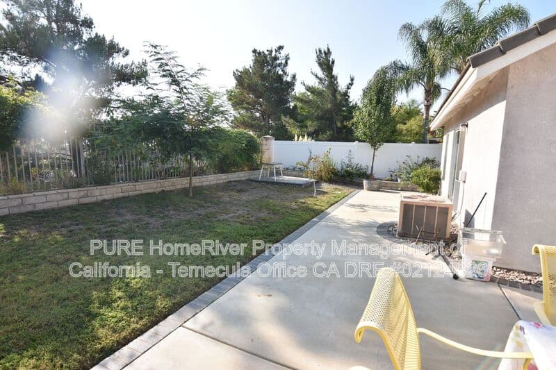 Temecula House: 43068 Corte Calanda