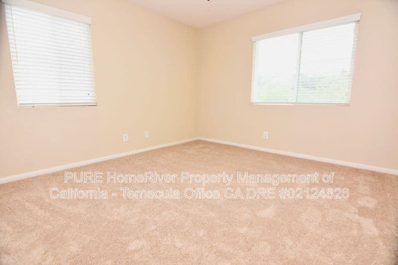 Temecula House: 41716 Monterey Pl