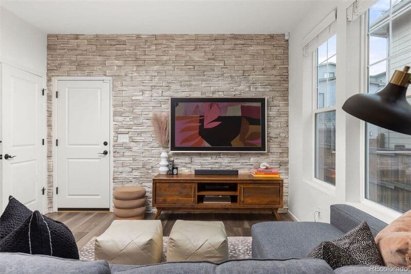 Denver House: 5823 Hanover St