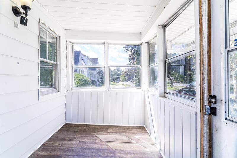 Troy House: 874 6th Avenue