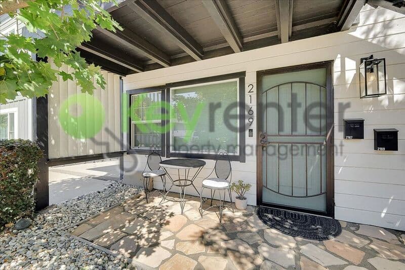 Sacramento House: 2169 Perkins Way