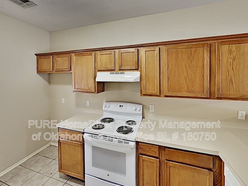 Oklahoma City House: 6912 Old Glory Ln