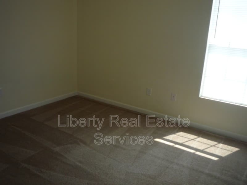 Hinesville Condo: 137 Rolland St