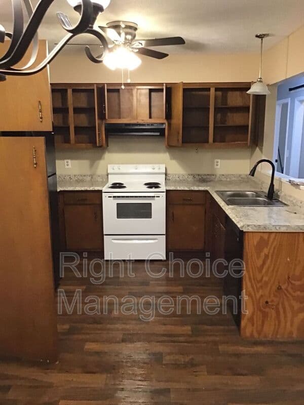 Columbus Condo: 1968 Bunker Hill