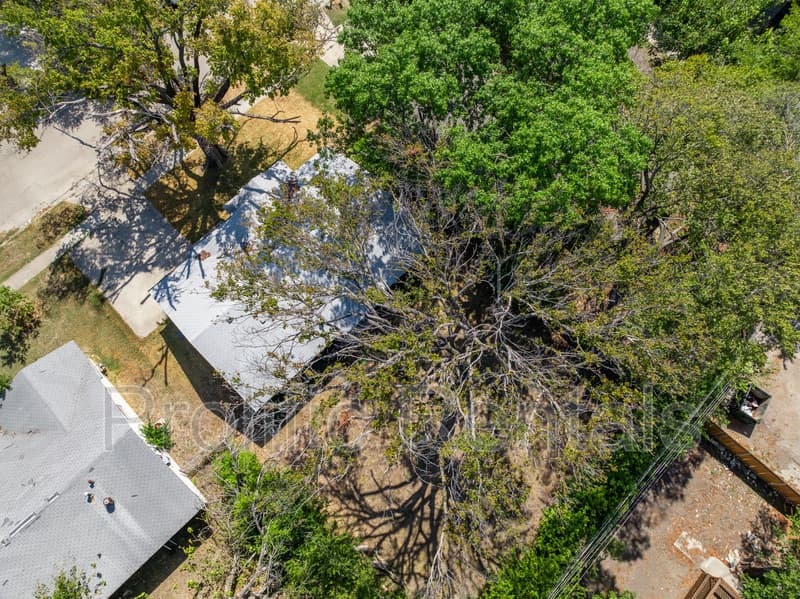 Killeen House: 613 Bishop Drive
