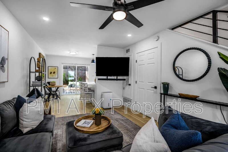 Austin Condo: 3806 Southridge Dr