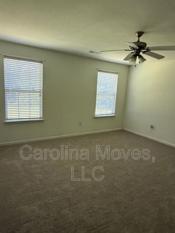 Greenville House: 7 Birchbriar Way