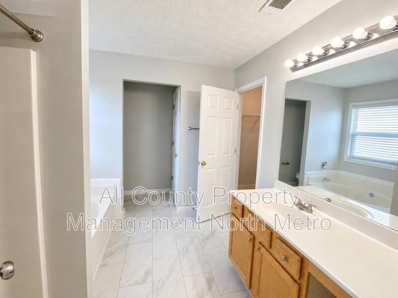Lawrenceville House: 542 Marsh Lake Drive