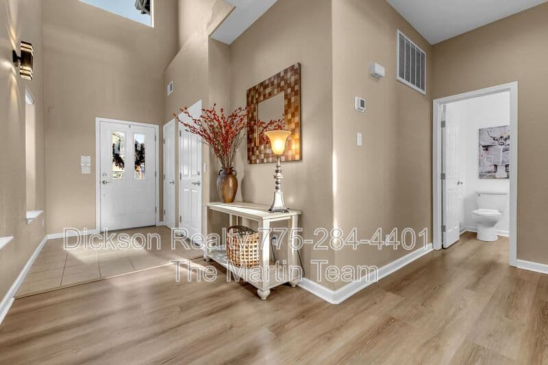 Sparks House: 1165 Harbour Cove Court